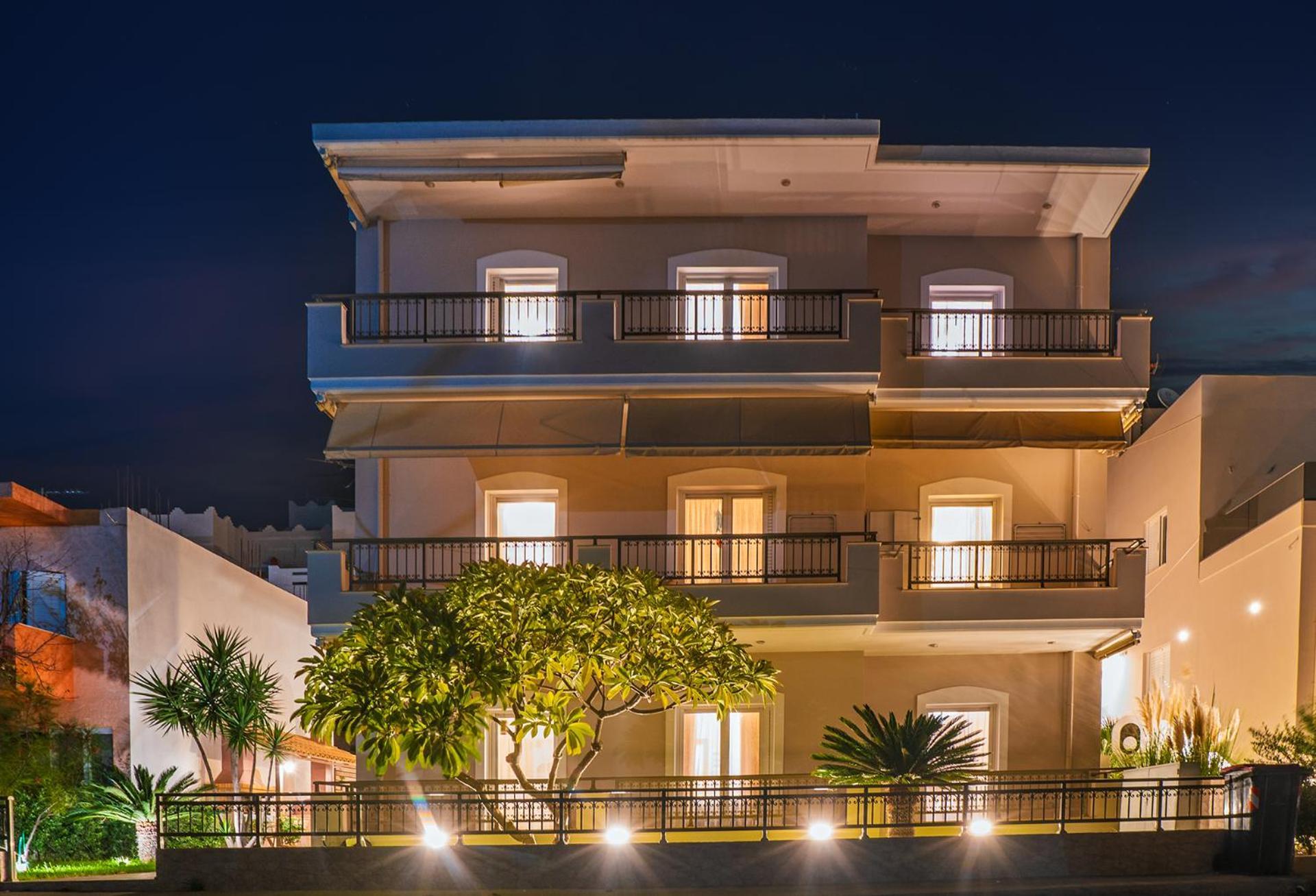 Vakakis-Me Apartments ปาไลโอโกรา ภายนอก รูปภาพ