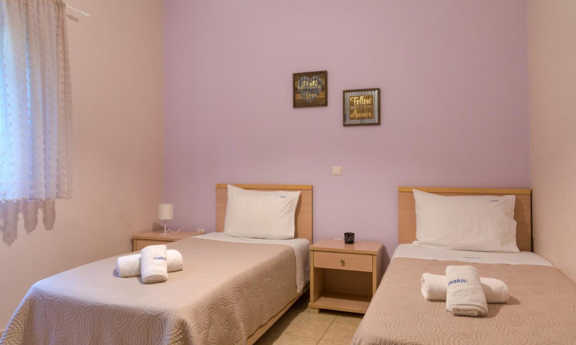 Vakakis-Me Apartments ปาไลโอโกรา ภายนอก รูปภาพ