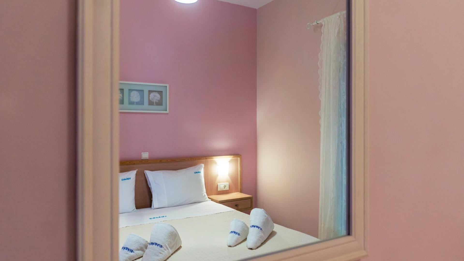 Vakakis-Me Apartments ปาไลโอโกรา ภายนอก รูปภาพ